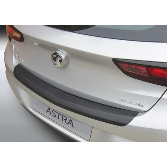 Protection seuil de coffre Opel Astra 5 portes en ABS Noir